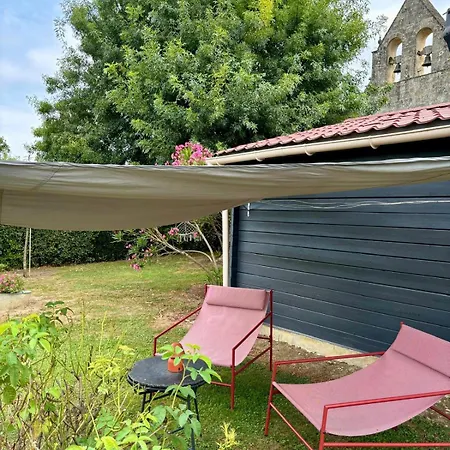 Cabane Romantique Climatisee Avec Piscine En Pleine Nature Montignac (Gironde)