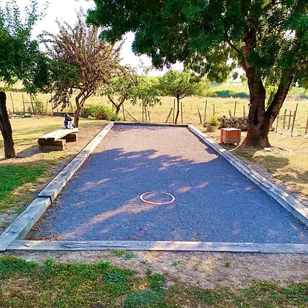 Pensionat Cabane Romantique Climatisee Avec Piscine En Pleine Nature